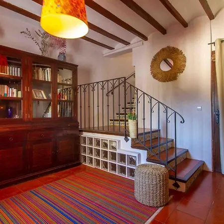 Casa Con Piscina Gades-marisol Holiday home