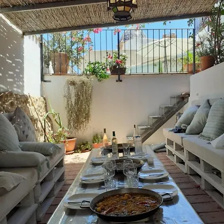 Casa Con Piscina Gades-marisol Holiday home