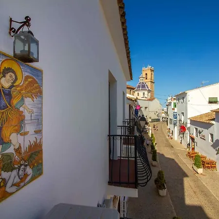 Casa Con Piscina Gades-marisol Holiday home