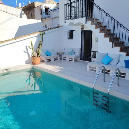 Casa Con Piscina Gades-marisol *