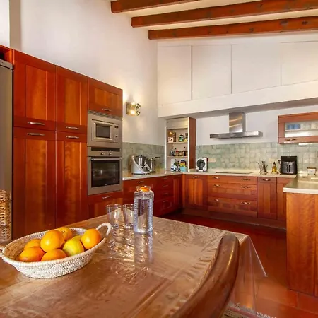 別荘 Casa Con Piscina Gades-marisol