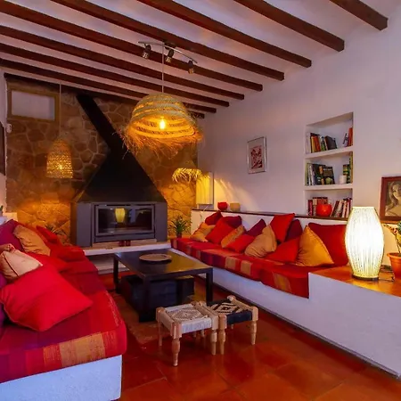 Casa Con Piscina Gades-marisol